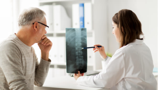 Cifoplastía: una alternativa para tratar fracturas en la columna vertebral