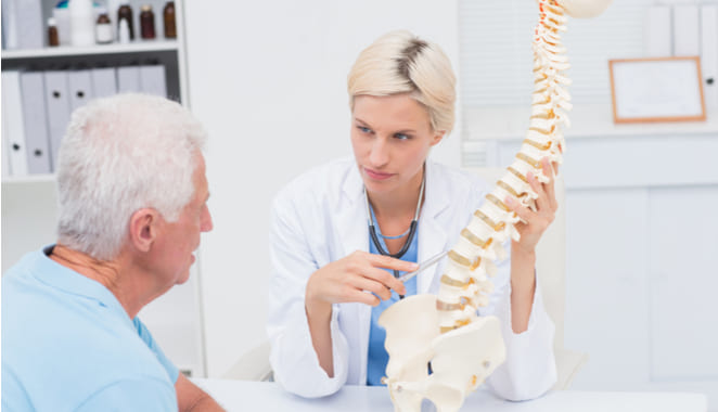 Cirugía de columna: una alternativa para tratar a pacientes con artritis