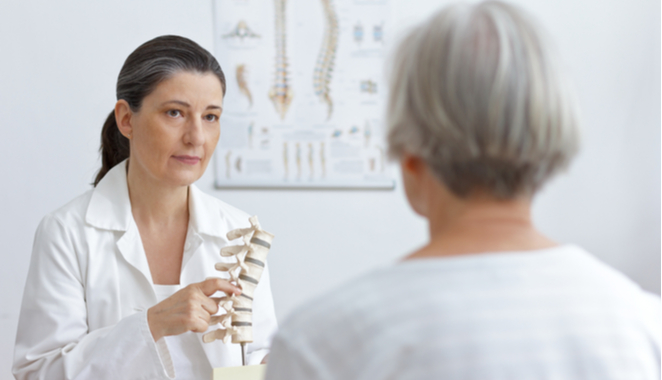 La Estenosis espinal: crecimiento excesivo óseo